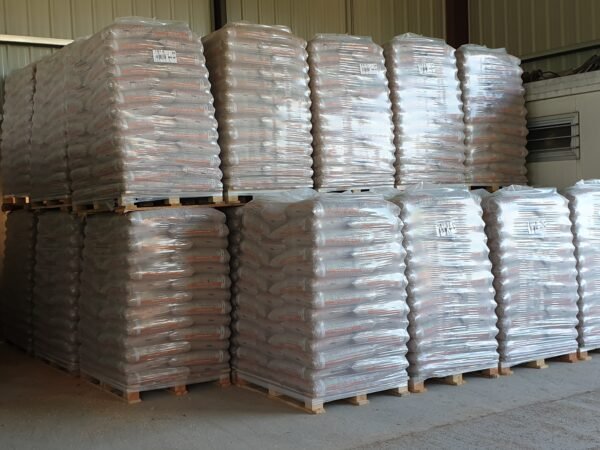 Granule-de-bois-Moulin-bois-energie-en-palette-2